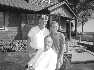 U5385P2DT20130210091709.jpg ,黑客,奇虎,黑客入侵布什家族电脑:曝大量电邮私密照