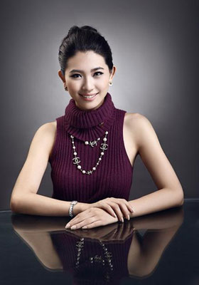 7.jpg ,增强现实,搜索引擎,趋势网盘点:智慧美貌财富并存年轻美女富豪