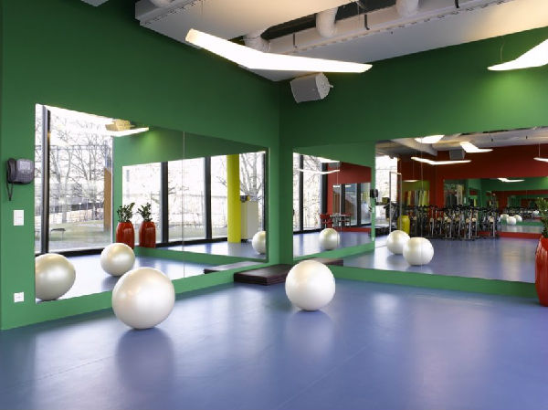 ,Google,媒体人,[狂图！] 谷歌全球办公环境秀：惊艳的苏黎世站