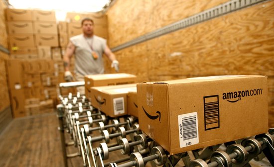 ,Amazon,Microsoft,上市交易,亚马逊第二季度净亏损700万美元 同比转亏