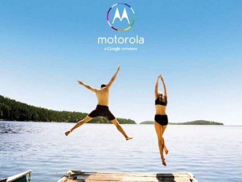 google-motorola-ad-1.jpg ,互联网,谷歌愿出资5亿,确保摩托罗拉新款手机非哑弹一颗