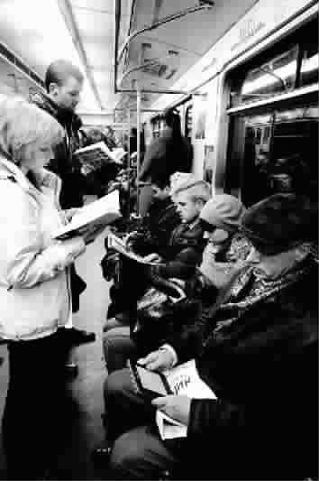 ,无线应用,平板电脑,智能手机,网民,国外如何普及并管理WiFi：投入不多便利市民