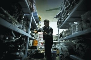 ,电子商务,店主,义乌一高职院校培养网络小贩 部分90后年入百万