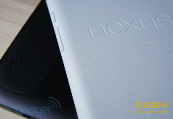 Img357777612.jpg ,平板电脑,Google,超高屏幕分辨率的优势下,Nexus 10也存在续航和拍照方面的平庸