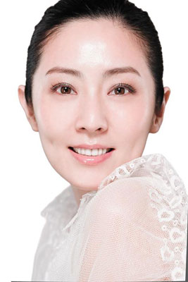 6.jpg ,增强现实,搜索引擎,趋势网盘点:智慧美貌财富并存年轻美女富豪