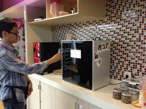 79144545.jpg ,智能手机,位置服务,创业者,移动互联网,移动电商,LOMO自助印 第一家基于微信的硬件创业项目