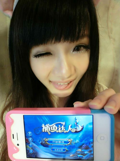 ,极客,智能手机,[多图] 微博掀宅女自拍热潮 《捕鱼达人》妹纸合集领衔手游玩家