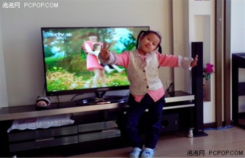 ,智能电视,网民,体感游戏,联想智能电视家庭娱乐新体验 网友好评如潮[组图]