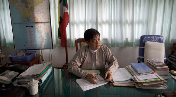 ,媒体人,缅甸最后一任 新闻 审查总长“收笔”