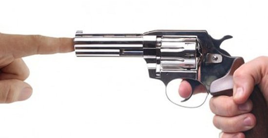 79672753.jpg ,小米,智能手机,平板电脑,腾讯,Apple,电子商务,魅族求变应对竞争:开始用代工 强化线上渠道