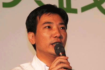 ,移动互联网,Yahoo,Facebook,创业者,智能手机,位置服务,蔡文胜：新浪微博停滞不前 