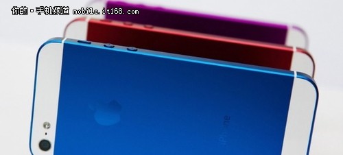 ,Apple,iPhone 5S配A7处理器和2GB RAM