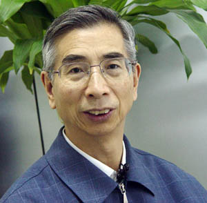 ,Microsoft,移动互联网,平板电脑,操作系统,Apple,倪光南14年后再评联想：PC优势无助于联想转型