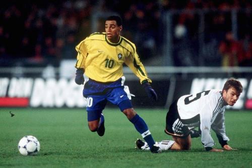 2.jpg ,网民,处女座微博遭围攻 这是要闹哪样?