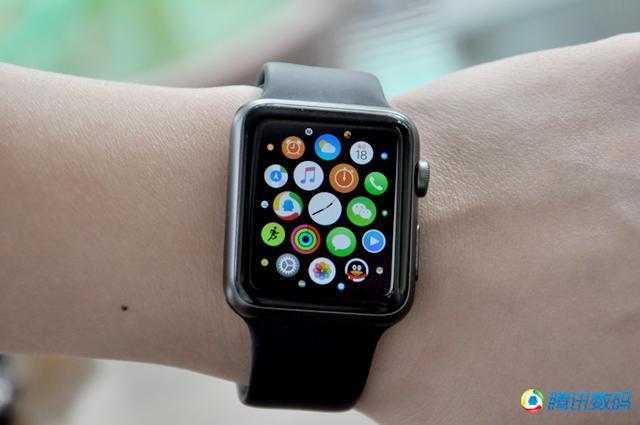 ,谷歌,苹果,iPhone,Apple Watch PK Moto 360：定位有差异