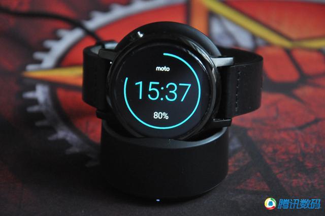 ,谷歌,苹果,iPhone,Apple Watch PK Moto 360：定位有差异