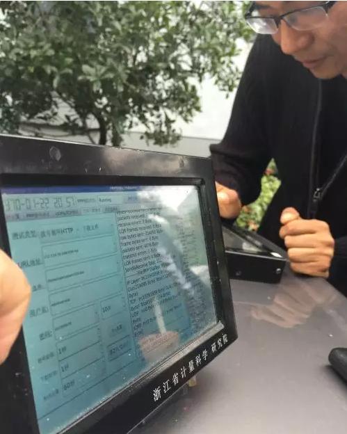 128196349.jpg ,苹果,运营商“ 偷 流量”?实验告诉你真相!