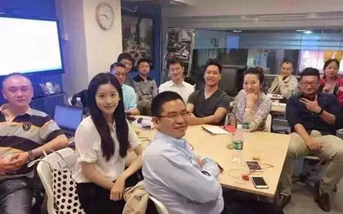 ,刘强东,投资人,京东,Uber,奶茶妹,刘强东赚钱奶茶妹妹花钱 章泽天大价钱投资Uber