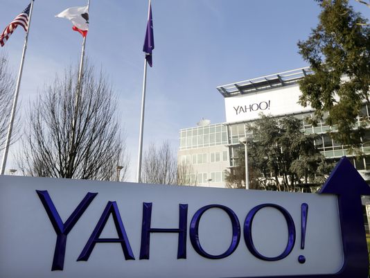 ,苹果,Facebook,iPhone,雅虎面临被收购，科技巨头们的动作