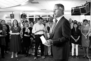 ,人工智能引领未来，但难以获奖？