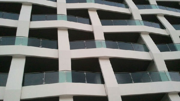 ,谷歌,谷歌在互联网上击败雅虎？原因几何？