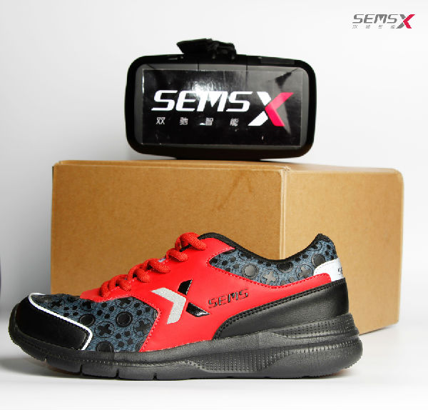 ,VR智能鞋初体验：带你决战欧洲杯世界杯各种杯