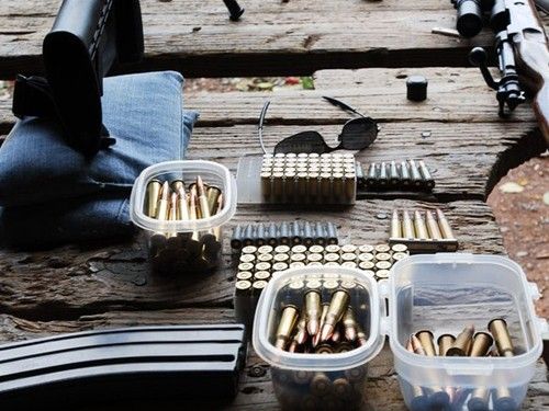 国产手机挡弹救命.jpg ,国产手机挡弹救命VS三星电池爆 炸 华为学HTC诺基亚机坚强