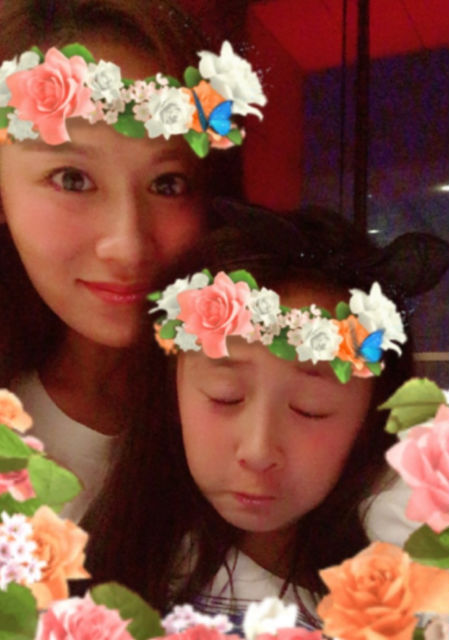 ,过节各种晒～奶茶妹晒闺女 叶一茜晒森蝶 霆锋晓明晒全家