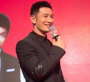 , 新闻 速览：郭晶晶二胎产女  半夜手机自燃冒烟