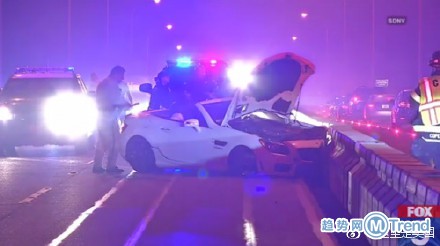 热点:留学生在美撞车跳海身亡 网上晒了张照片被判刑两年