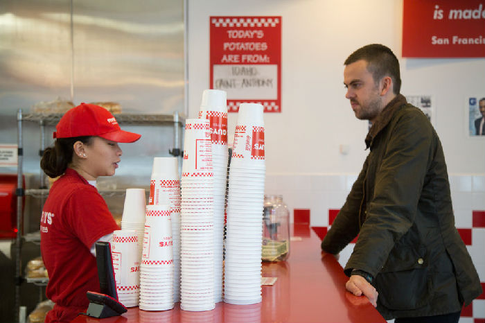 汉堡12.jpg ,In-N-Out与Five Guys大战,结果出乎意料