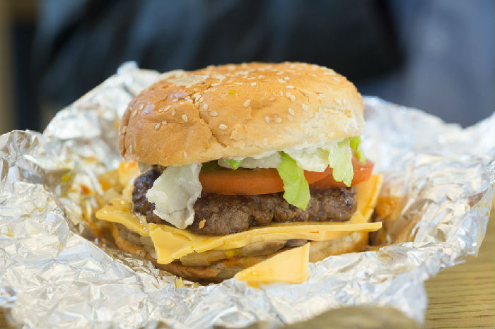 汉堡18.jpg ,In-N-Out与Five Guys大战,结果出乎意料