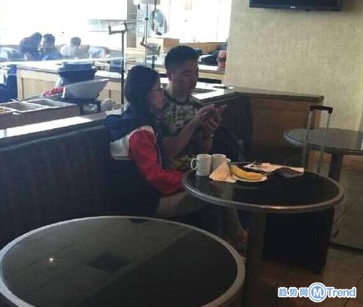 今日热点:伊利回应潘刚调查 偶遇刘强东夫妇