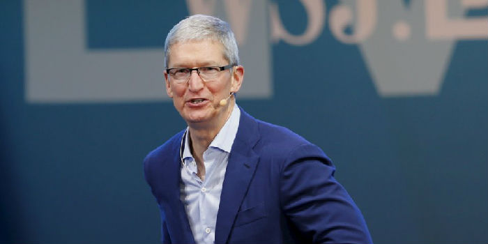 ,扎克伯格,苹果,Facebook,iPhone,蒂姆·库克与马克·扎克伯格之间的冷战在升温