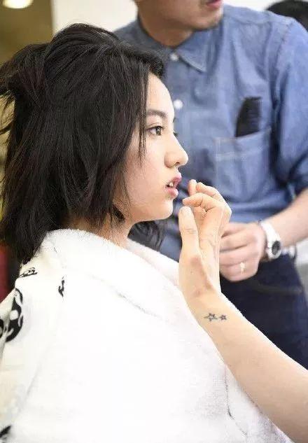 ,木村拓哉15岁女儿出道 正脸曝光惊艳不已