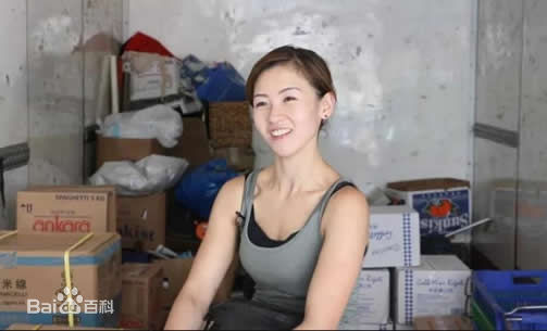 ,深观察｜时代在呼唤“力量感女性”——最美搬运工、王菊