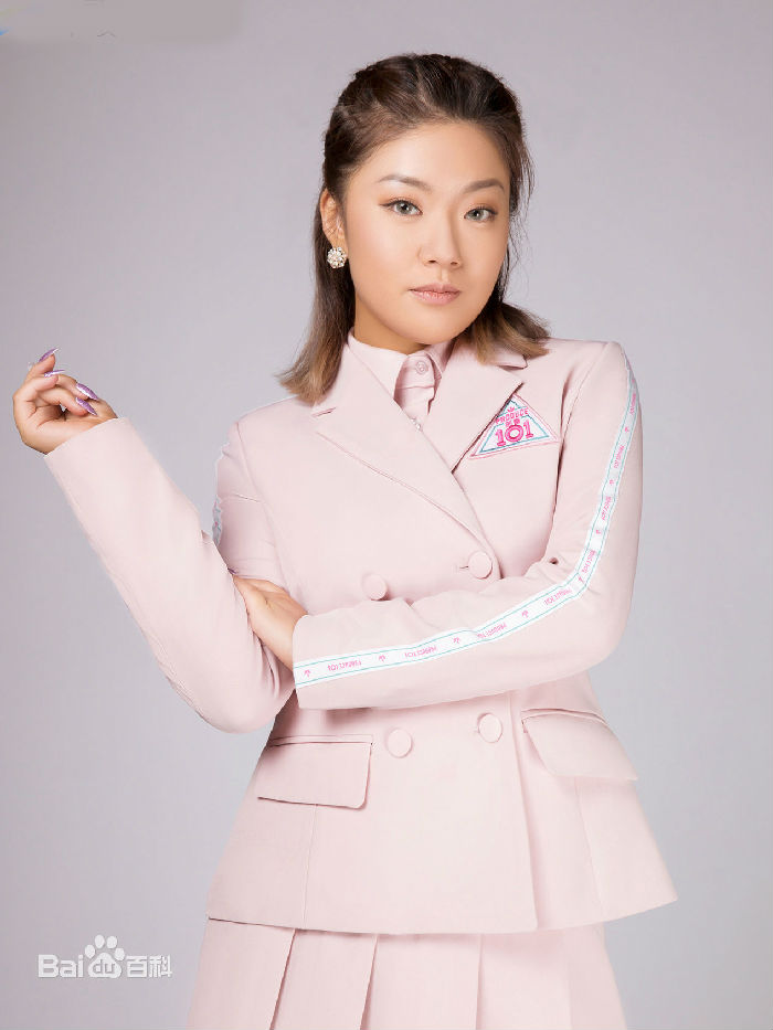 ,深观察｜时代在呼唤“力量感女性”——最美搬运工、王菊