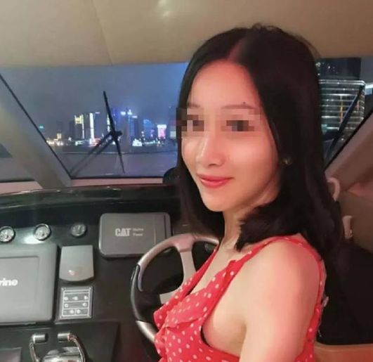 ,目瞪口呆！@浦发银行发生桃色事件，部门男老总和七名女同事后宫大戏