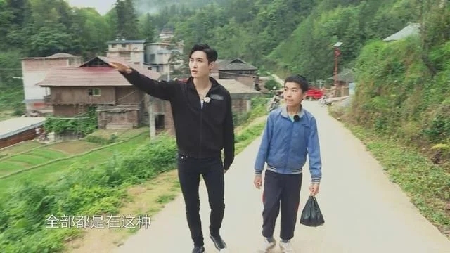 t01ef2d135f3395554c.webp.jpg ,《极限挑战》未播花絮证明张艺兴清白,但节目组人员却摆起架子!