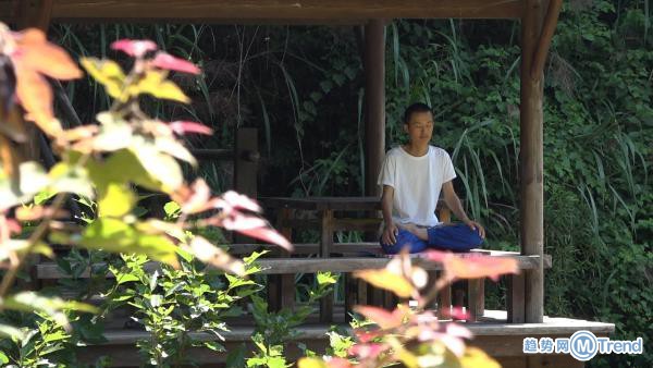 今日热点:许家印买下FF 硕士放弃高薪禅修