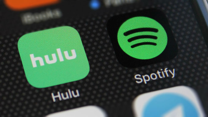 ,苹果,Spotify将每月4.99美元的学生套餐与Hulu捆绑销售，包括Showtime