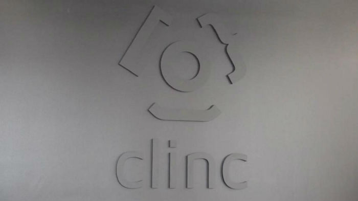 ,Clinc正在打造一个语音人工智能系统，以取代免下车餐厅工作人员