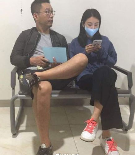 8976d265gy1fvn54dnm3pj20c30.jpg ,刘强东,京东,吴秀波出轨林青霞离婚张雨绮砍夫奶茶妹晒饼!男女神现形
