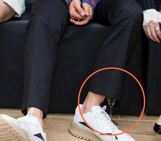 ,热点：刘昊然用裤腿藏酒，真是个机灵鬼！ 官宣：仙剑奇侠传一将翻拍