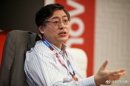 ,今日热点：联想董事长diss折叠屏手机   AI换脸杨幂视频制作者回应