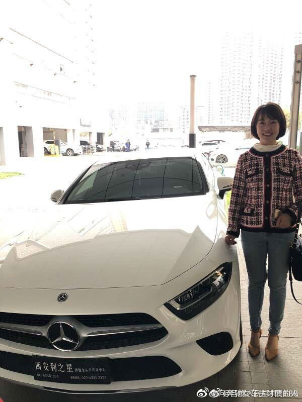西安奔驰女车主被讨债 ,西安奔驰女车主被讨债 苦主称其诈骗700万