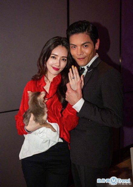 今日热点：向佐郭碧婷婚期 范冰冰李晨聚餐