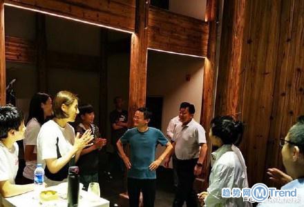 今日热点：马云宴请中国女足 大学生跳下10楼