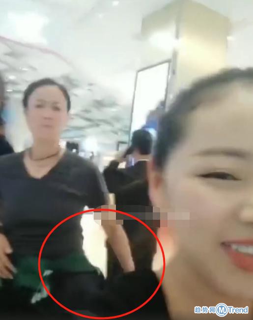 今日热点:那英遭网红偷拍抬脚就踹 华为起诉传音