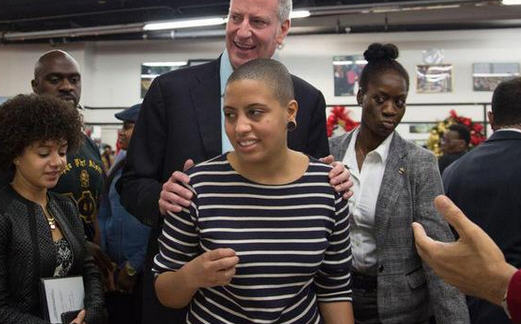 特朗普曾躲进地堡一小时 纽约市长女儿参加抗议活动被捕
